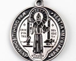 Medalla en bajo relieve